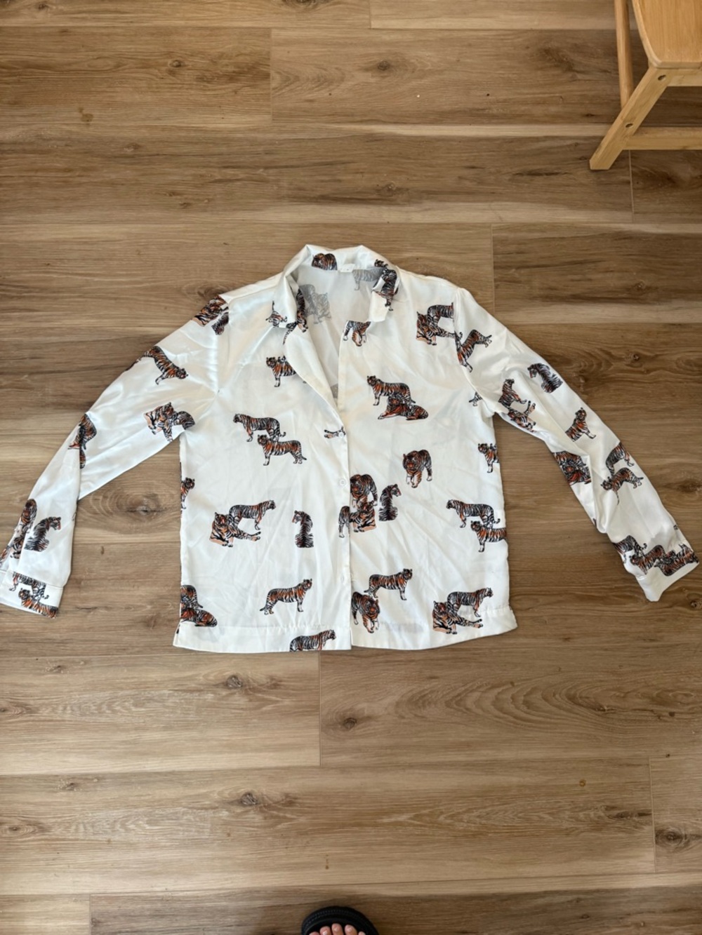 Silk White Tiger-Print Lightweight button down.